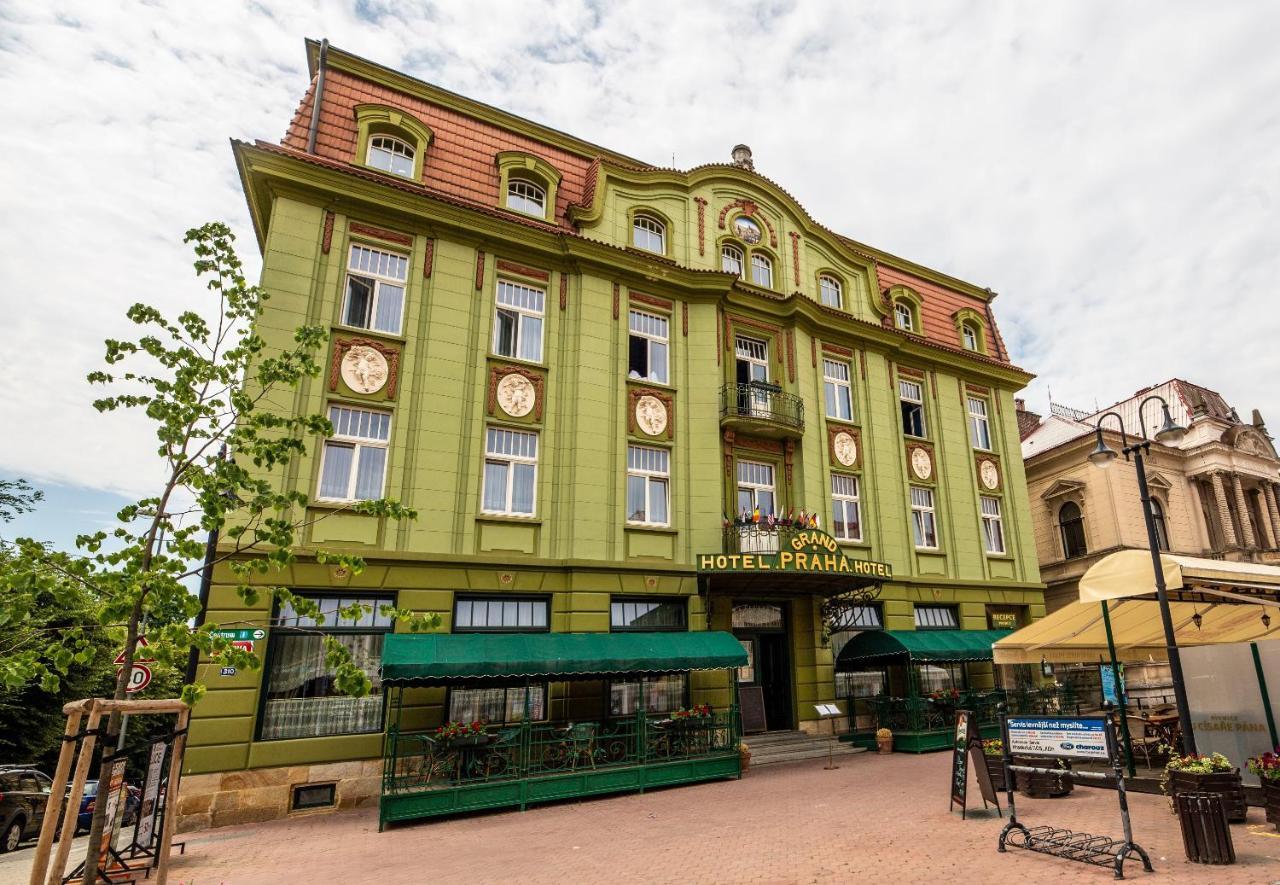 Grand Hotel Praha Jičín Kültér fotó